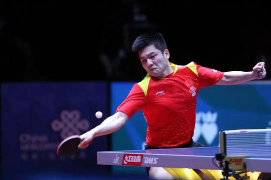 借助现代传 借助现代传