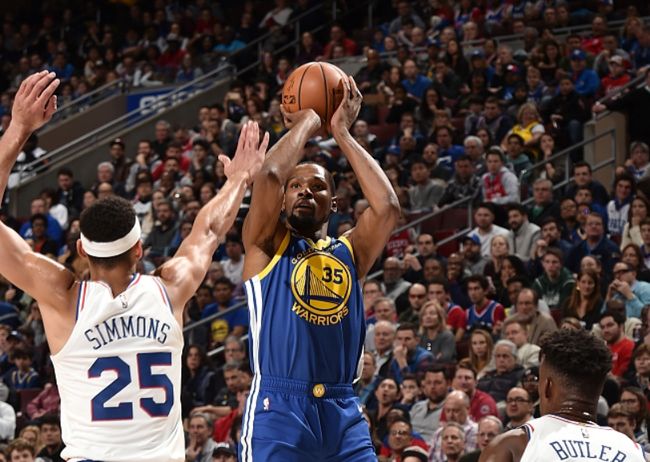 中国队在速滑世锦赛中收获一金.