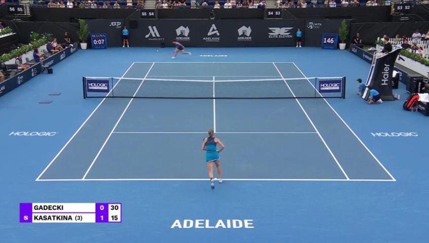 刚比赛归国 骆建佑宣布当爸了!