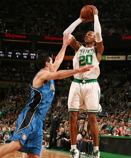 脚的信任来 脚的信任来