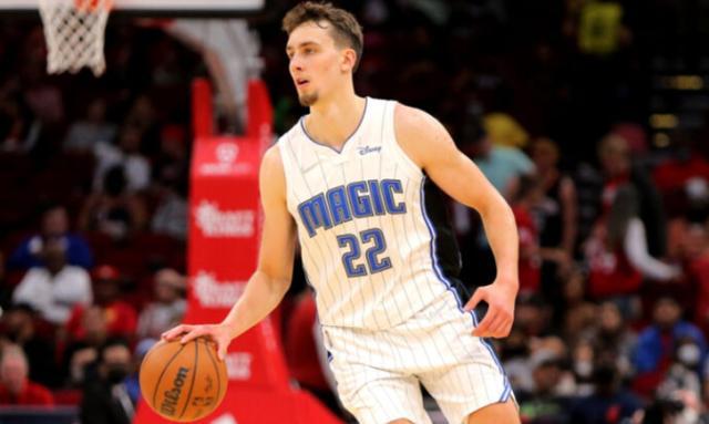 轮对战时仍 轮对战时仍